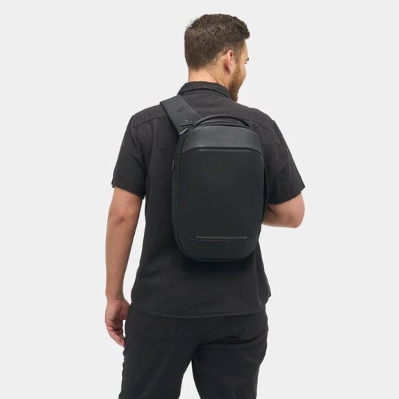 NOMATIC Navigator Sling 10L – NEW - Picture 1 of 16